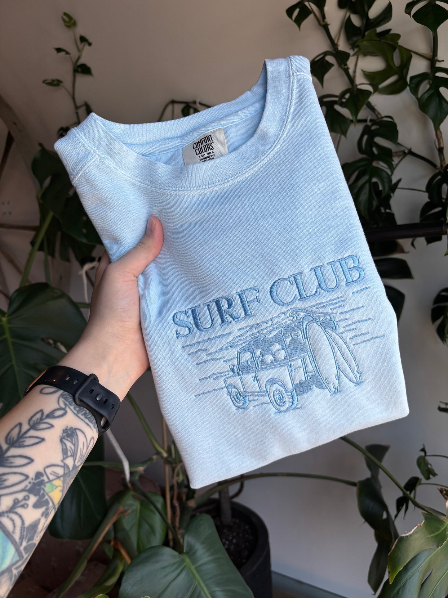 Blue Surf Club Crew