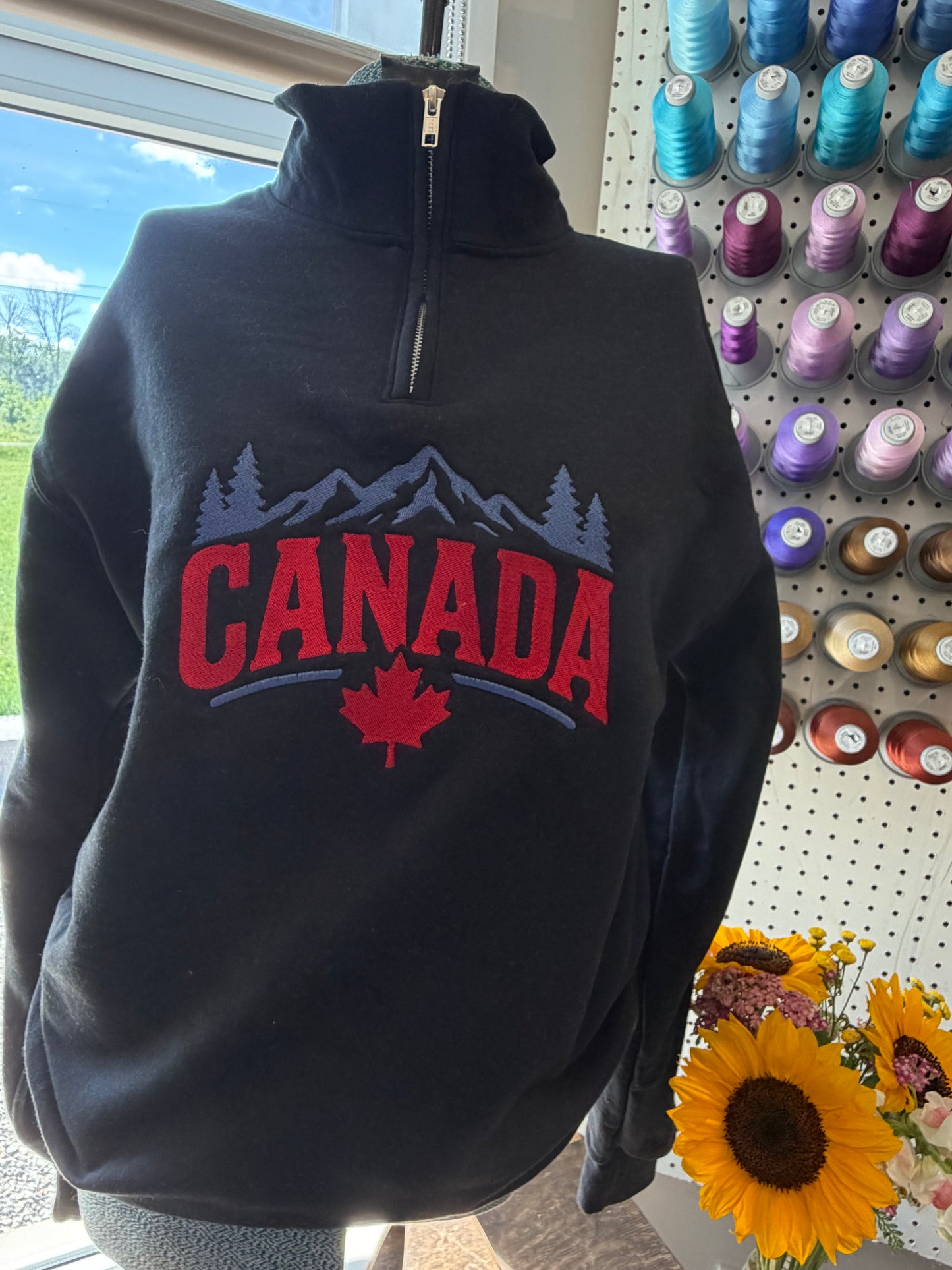 Medium Black 1/4 Zip Canada