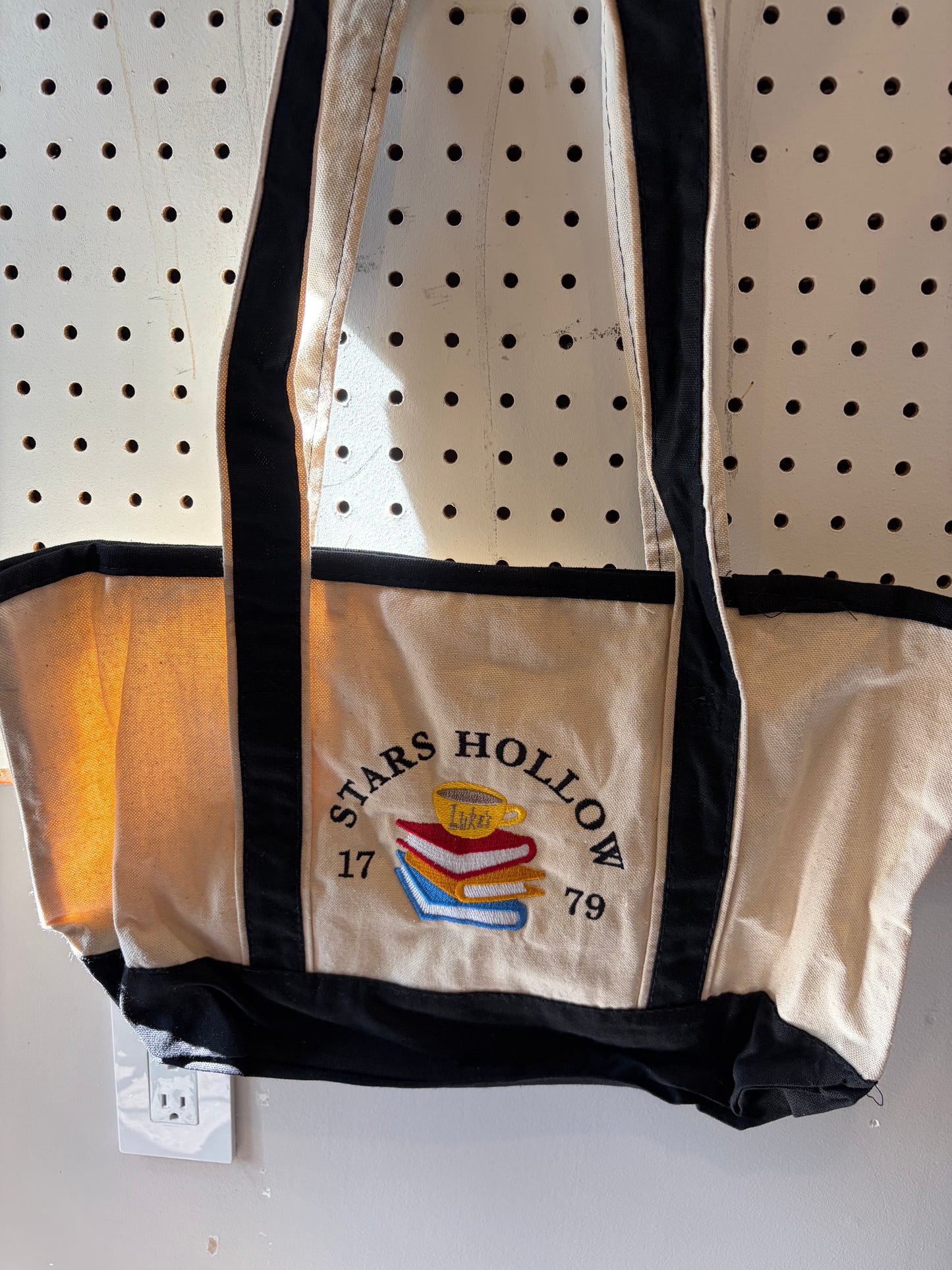 Black Stars Hallow Tote Bag / 20L Canvas