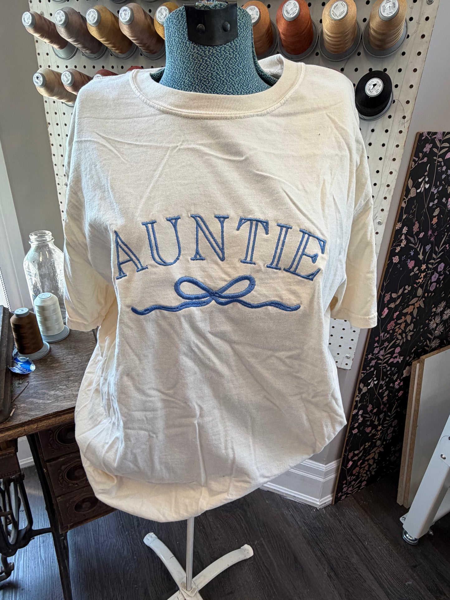 Large Ivory Auntie Tee